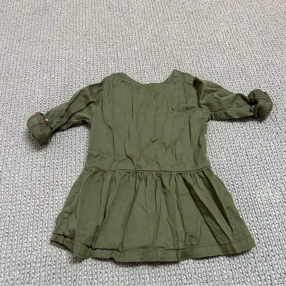 🍭6/$30 Carter’s army green long sleeve lightweight button down dress - 24 m